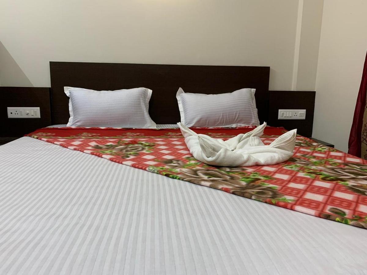 Strategic Inn Puri Eksteriør billede